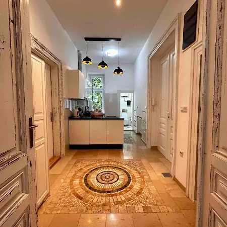 Apartment Historic In Center Sarajevo