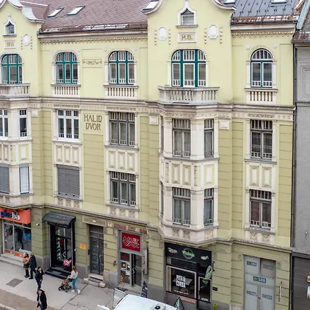 Apartment Historic In Center *